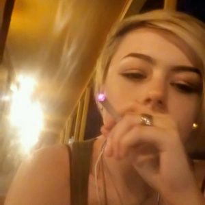 Meet your Posher, Faith